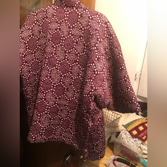 New Look. Japanese Quilted Lined Kimono Jacket- 728 $80 or $65 w/offer - Picture 4 of 6